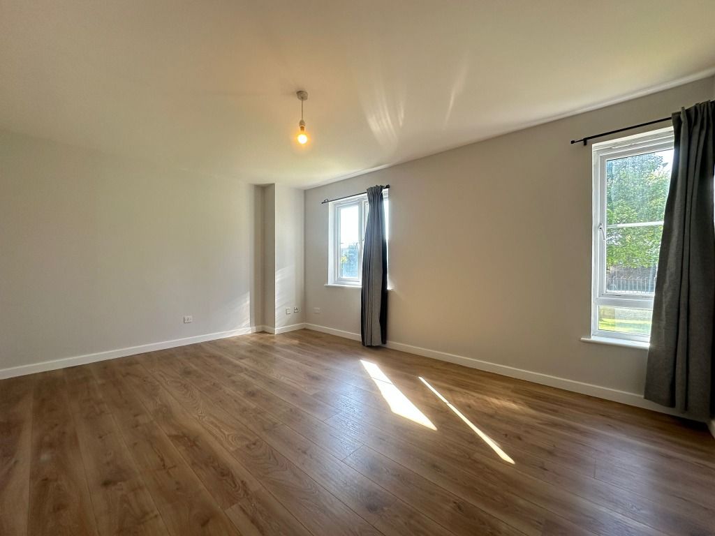 Property photo 2 of 10 Photo 2