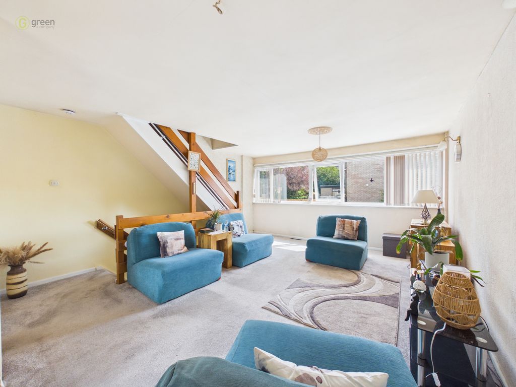 Property photo 2 of 42 Cam05591G0Pr0193Still026