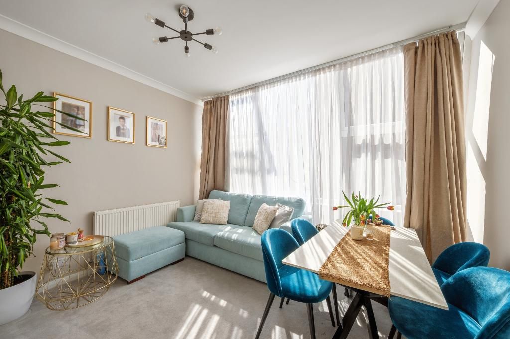 Property photo 2 of 7 Photo 2