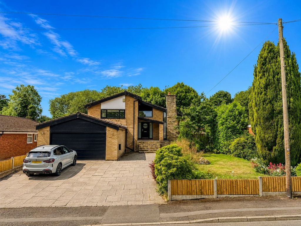 4 bed detached house for saleHaig Road, Bury BL8