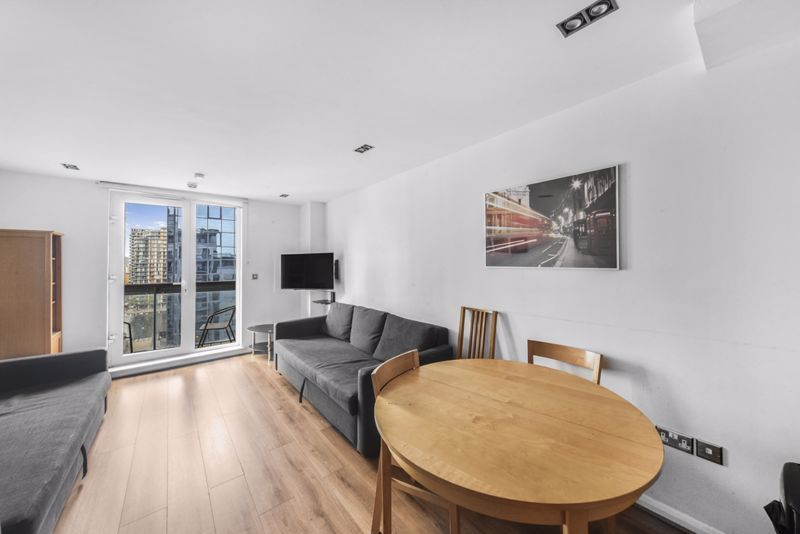 Property photo 3 of 9 Photo 1