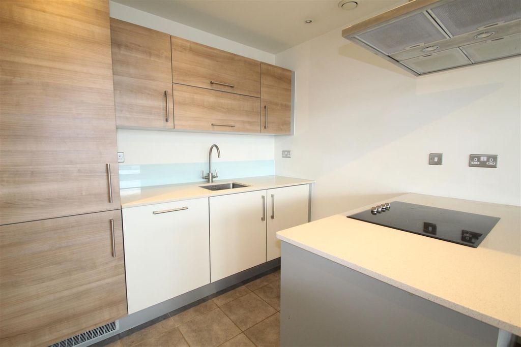 Property photo 2 of 15 Kitchen