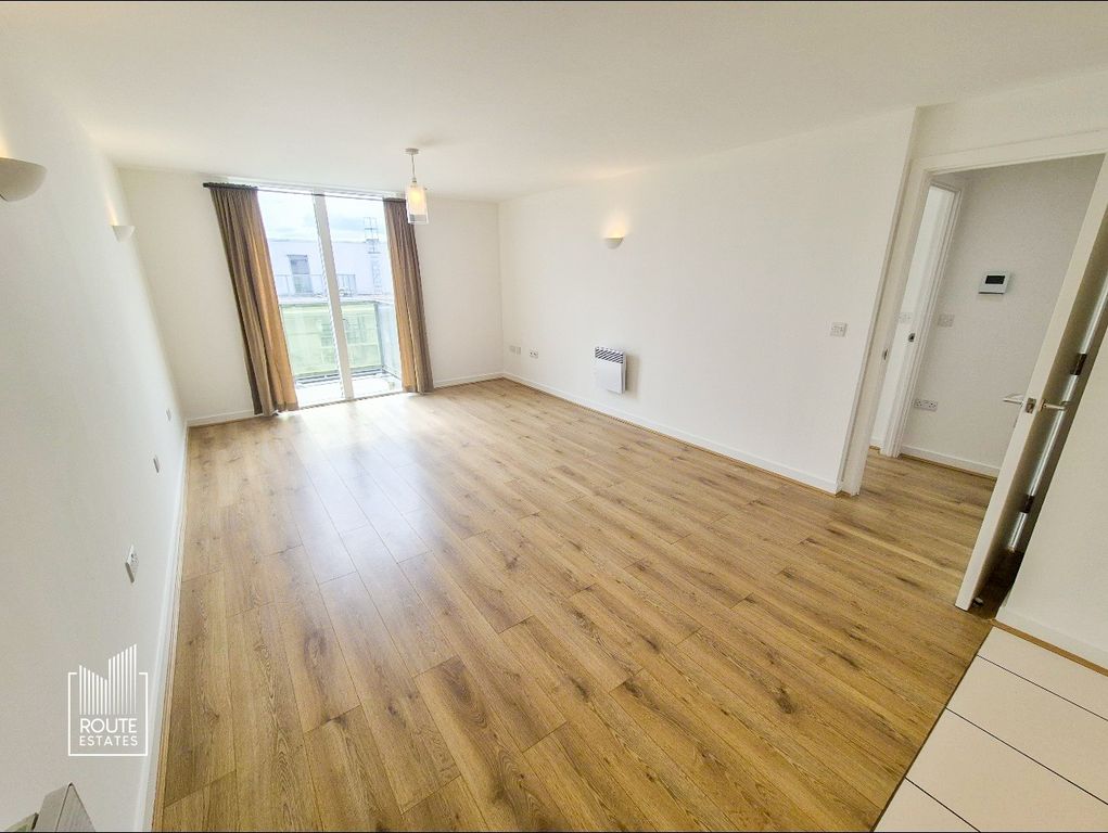 Property photo 3 of 12 Photo 5