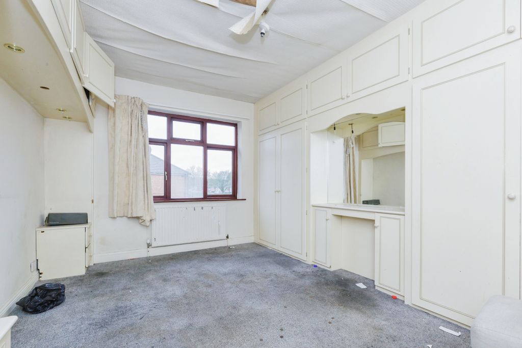 Property photo 3 of 5 Photography
