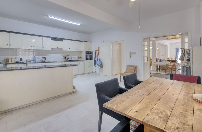 Property photo 2 of 30 Kitchen Dining Area