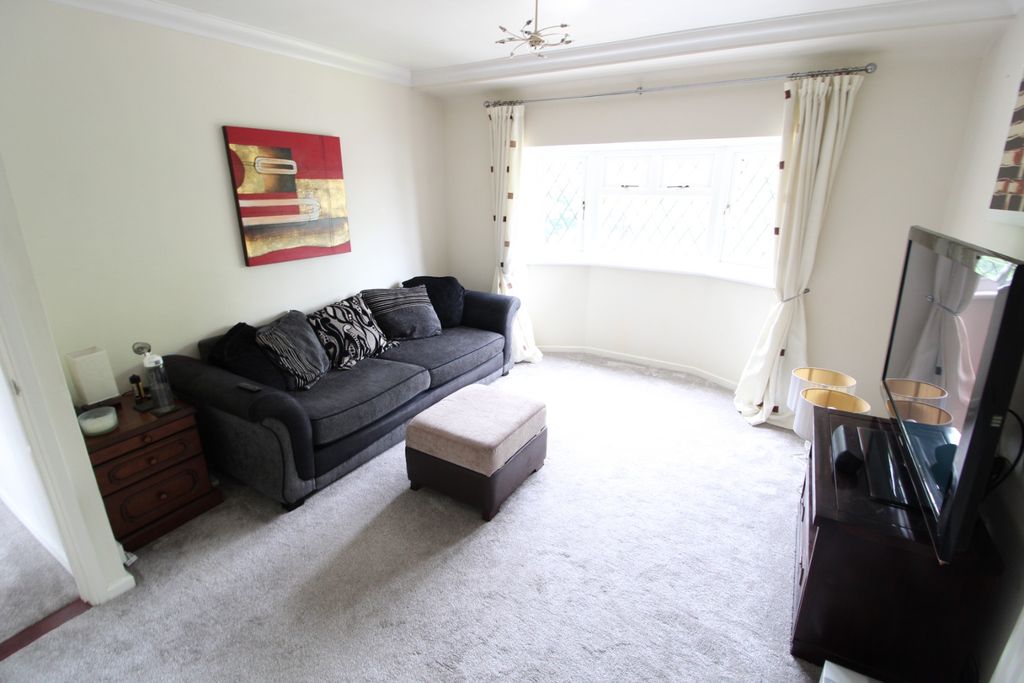 Property photo 2 of 8 5127592
