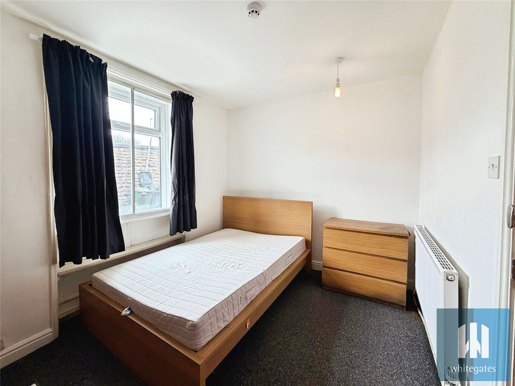 Property photo 1 of 6 Picture No. 04