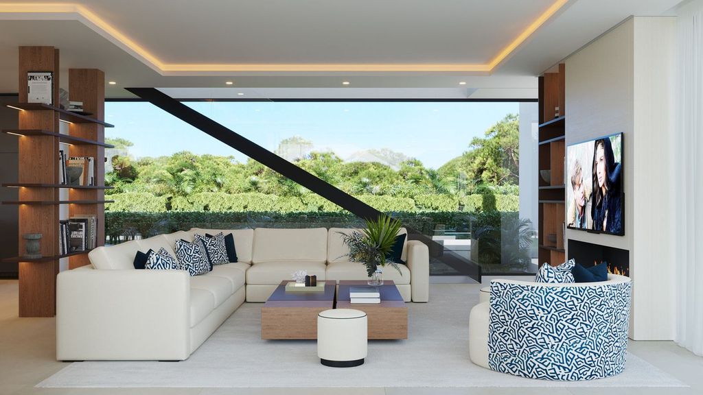 Property photo 2 of 12