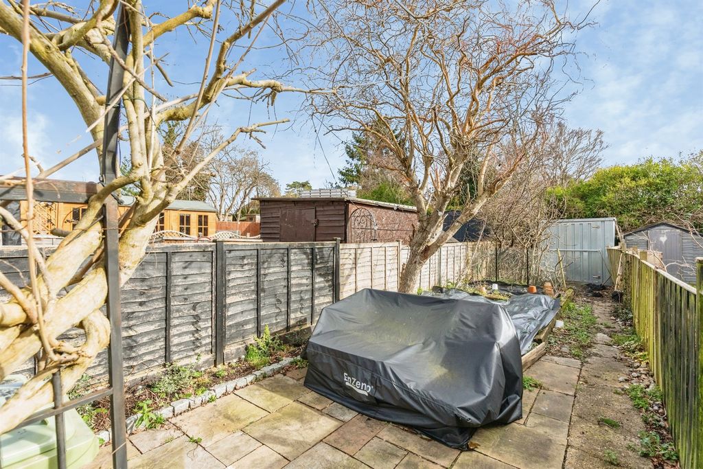 Property photo 3 of 17