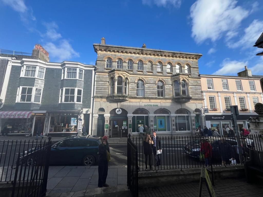 Property photo 1 of 10 Photo 1