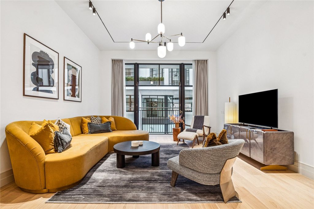 Property photo 1 of 17 Picture No. 12