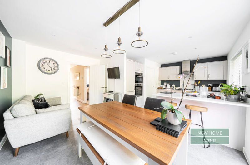 Property photo 2 of 19 Photo 19