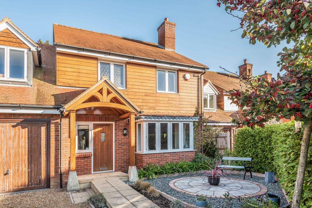 Property photo 1 of 12 5d9478742Ea66-536698