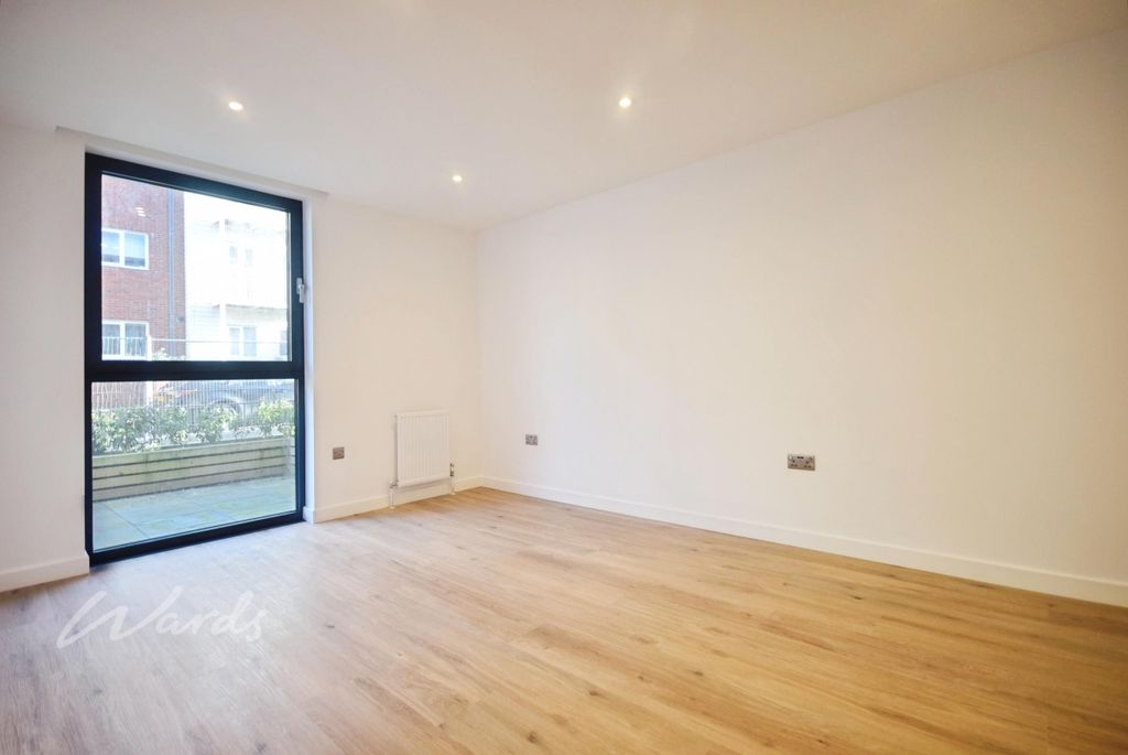 Property photo 3 of 9 Emin 14 Bed 1 Use