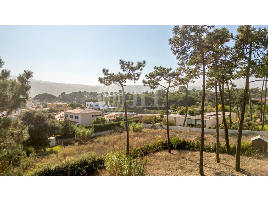 Property photo 1 of 14 Approved Project Land Mucifal, Banzão, Sintra