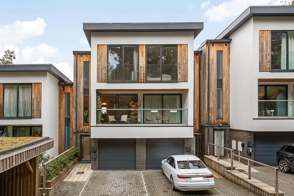 Property photo 1 of 19 Front Elevation