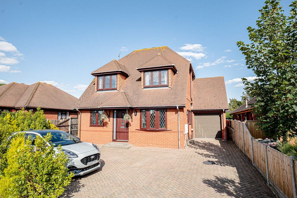Property photo 1 of 24