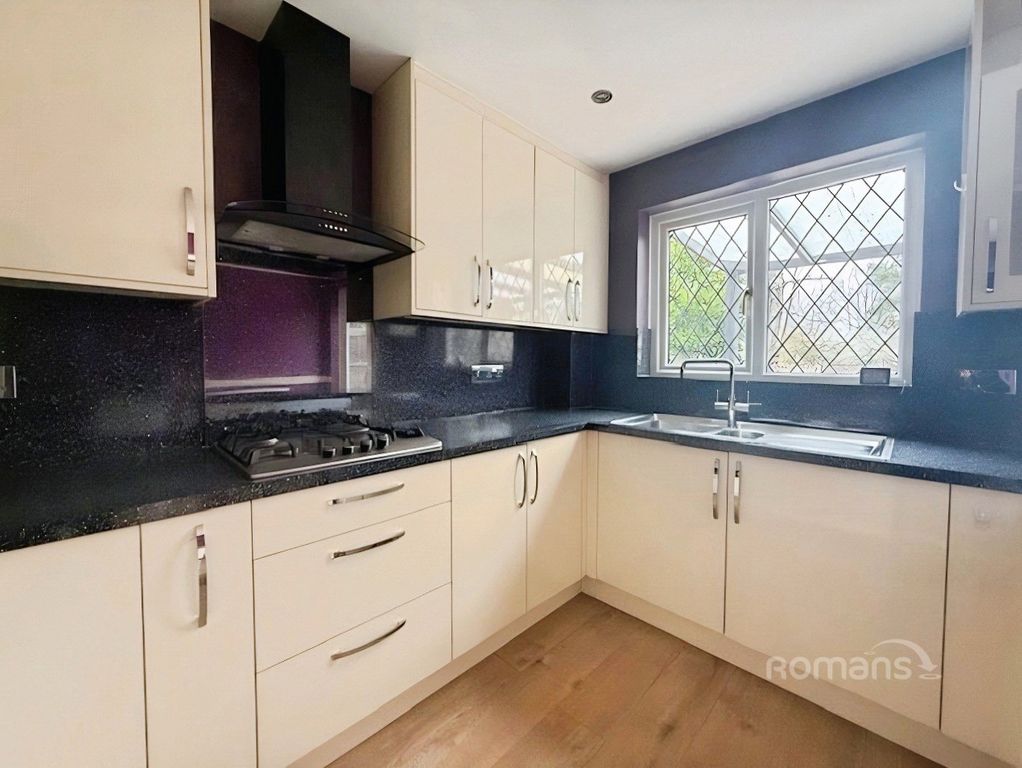 Property photo 2 of 10 Pbox-Img.Jpg