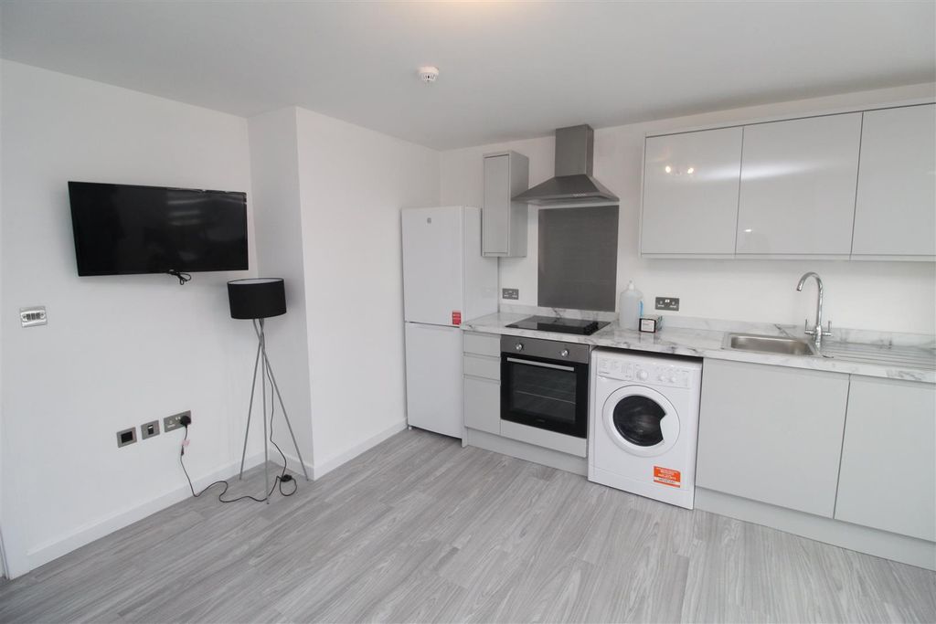 Property photo 1 of 7 Img_0456.Jpg
