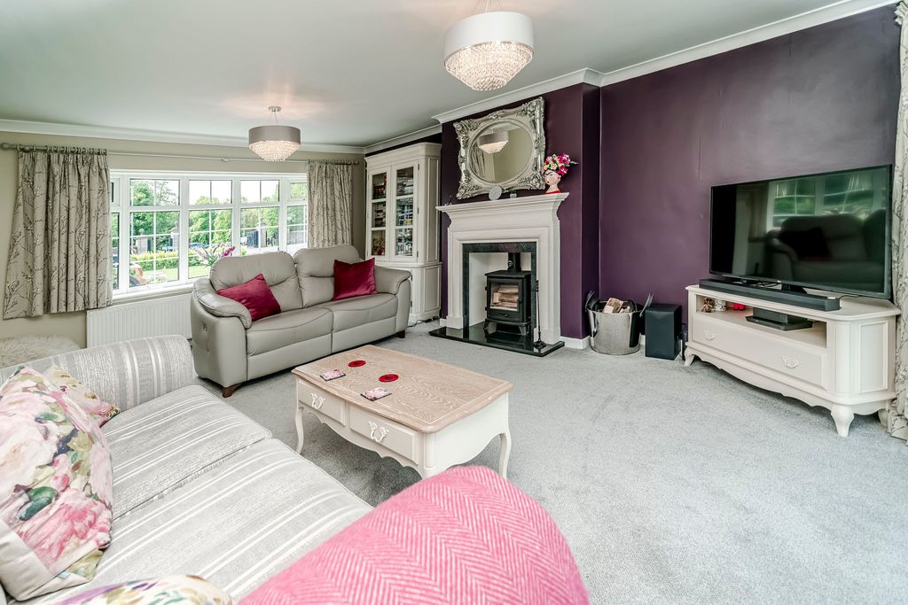 Additional image 4 of 3 bed detached bungalow for saleVicarsfields Road, Leyland PR25