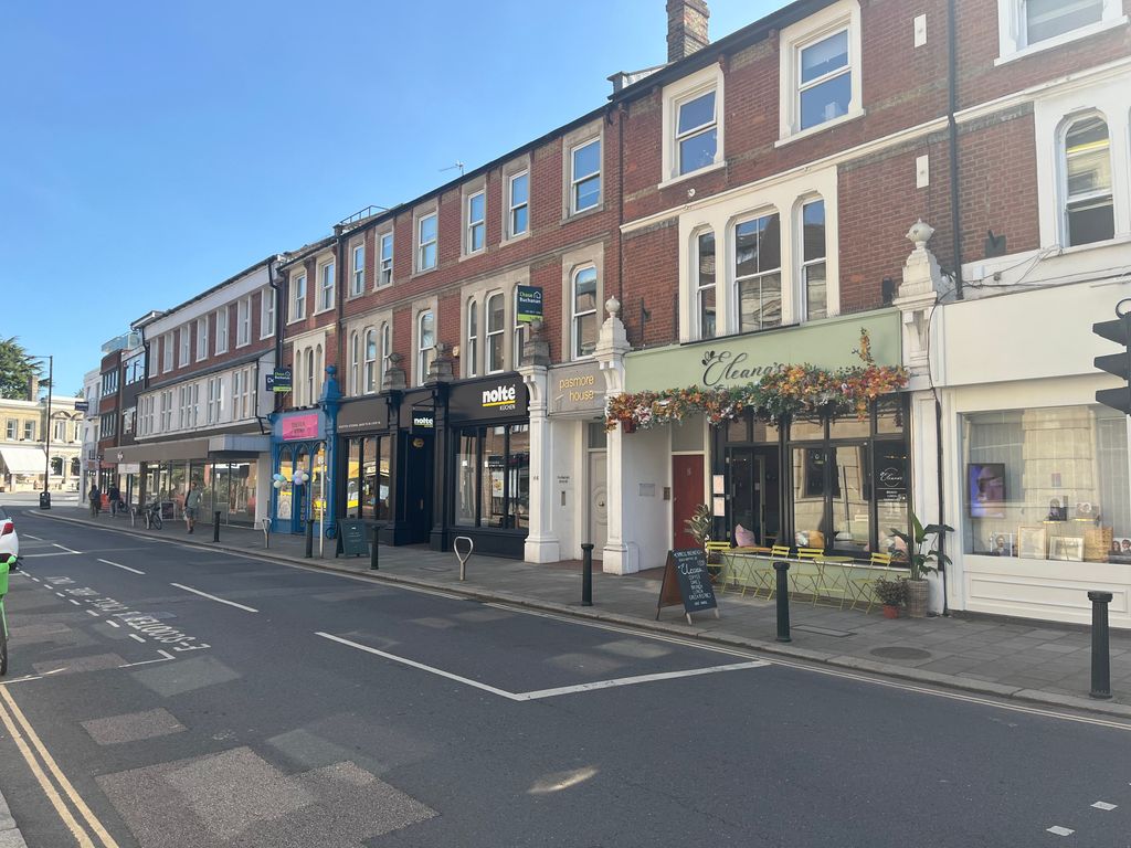 Property photo 1 of 3