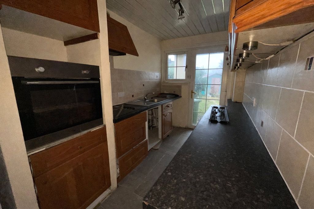 Property photo 3 of 9 Picture No. 02