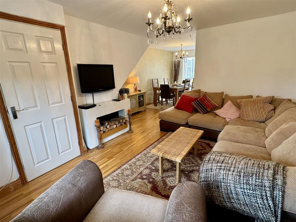 Additional image 4 of 3 bed terraced house for saleMaple Avenue, Bulwark, Chepstow NP16