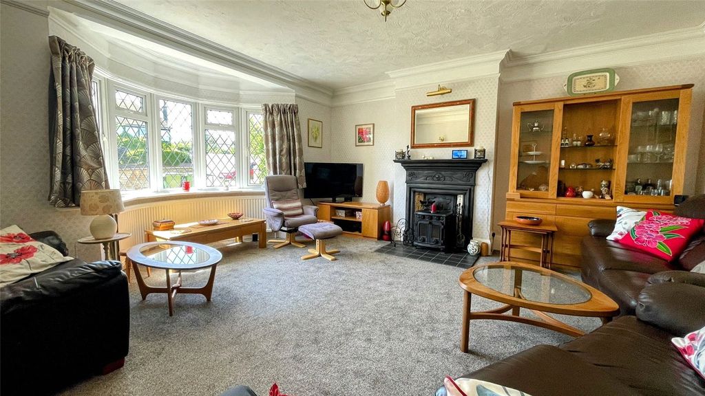 Property photo 3 of 21 Picture No. 22