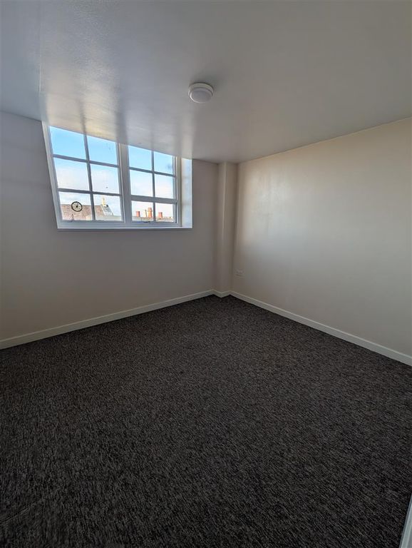 Property photo 3 of 5 Pxl_20260325_162733371.Jpg