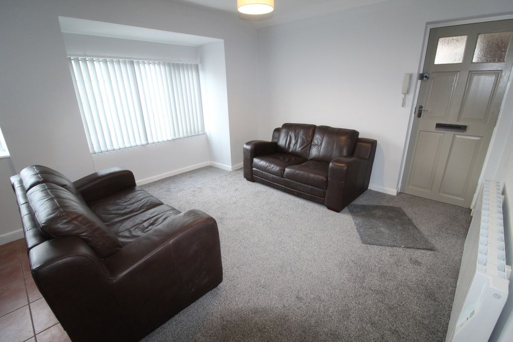 Property photo 2 of 7 Open Plan Living Roo