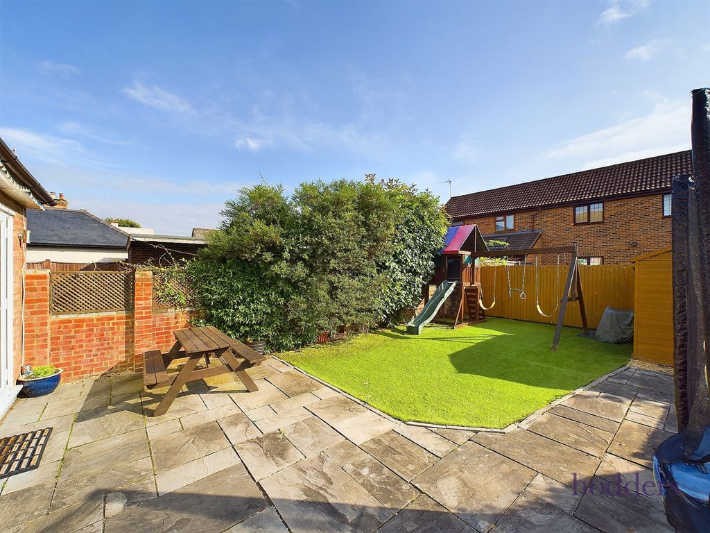 Property photo 3 of 21 Picture No. 36
