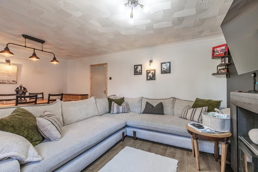 Property photo 2 of 24 Photo 2