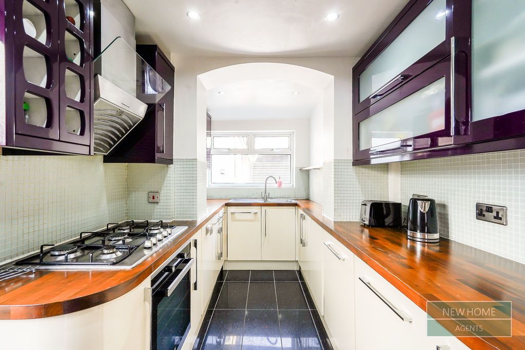 Property photo 2 of 20 Photo 1