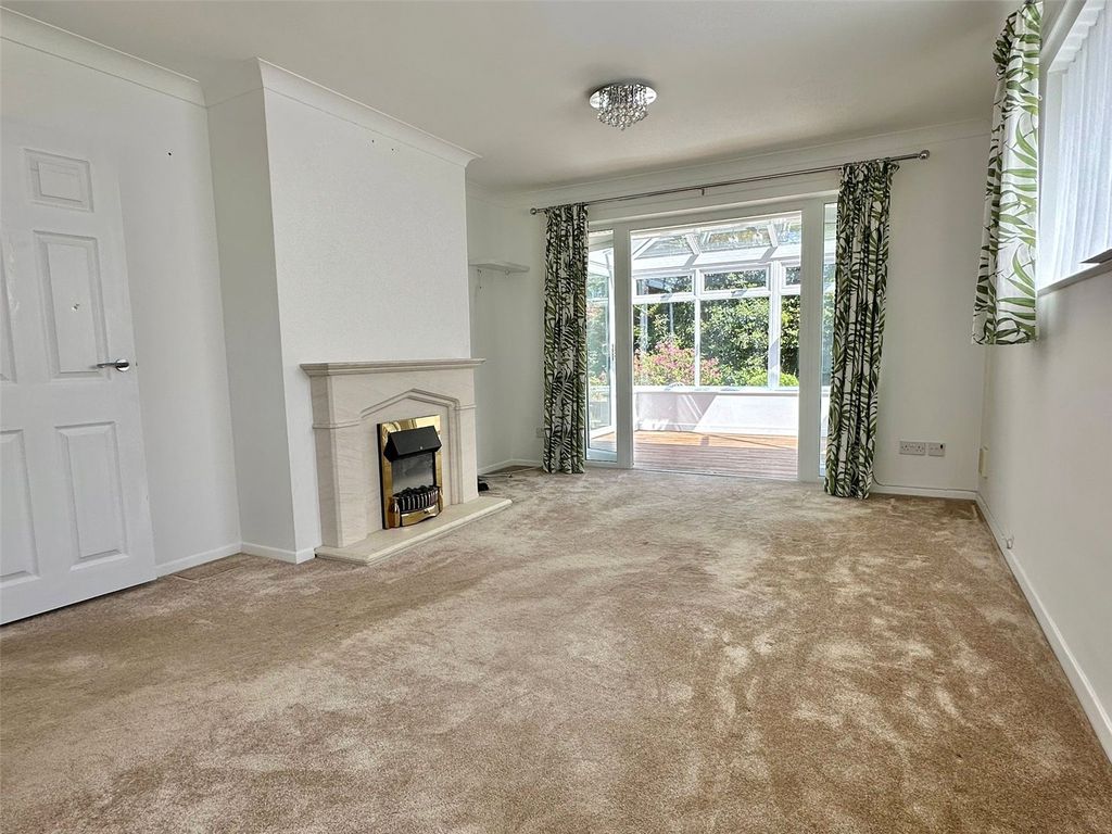 Property photo 2 of 17 Picture No. 08