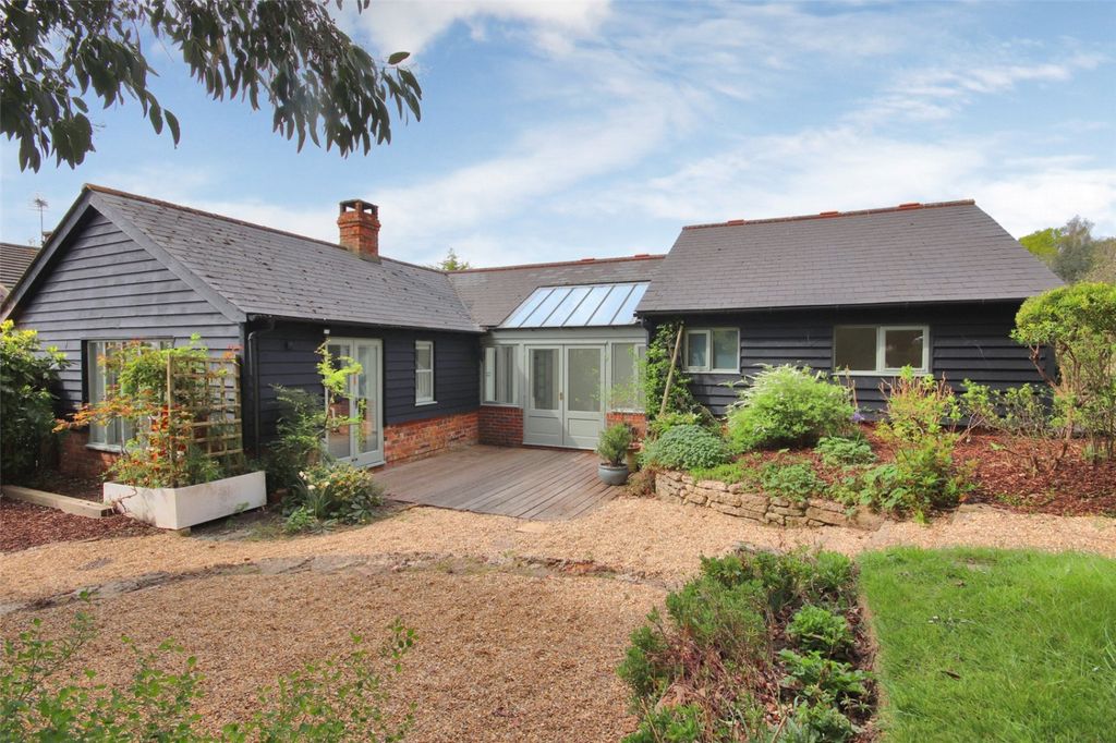 Property photo 1 of 13 Front