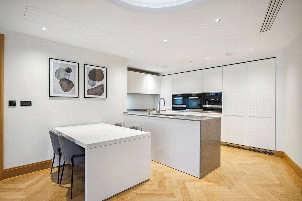 Property photo 3 of 12 Picture No. 04