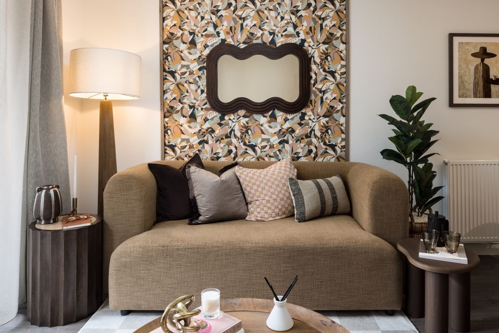 Property photo 3 of 6 Menier Apartments - Lounge