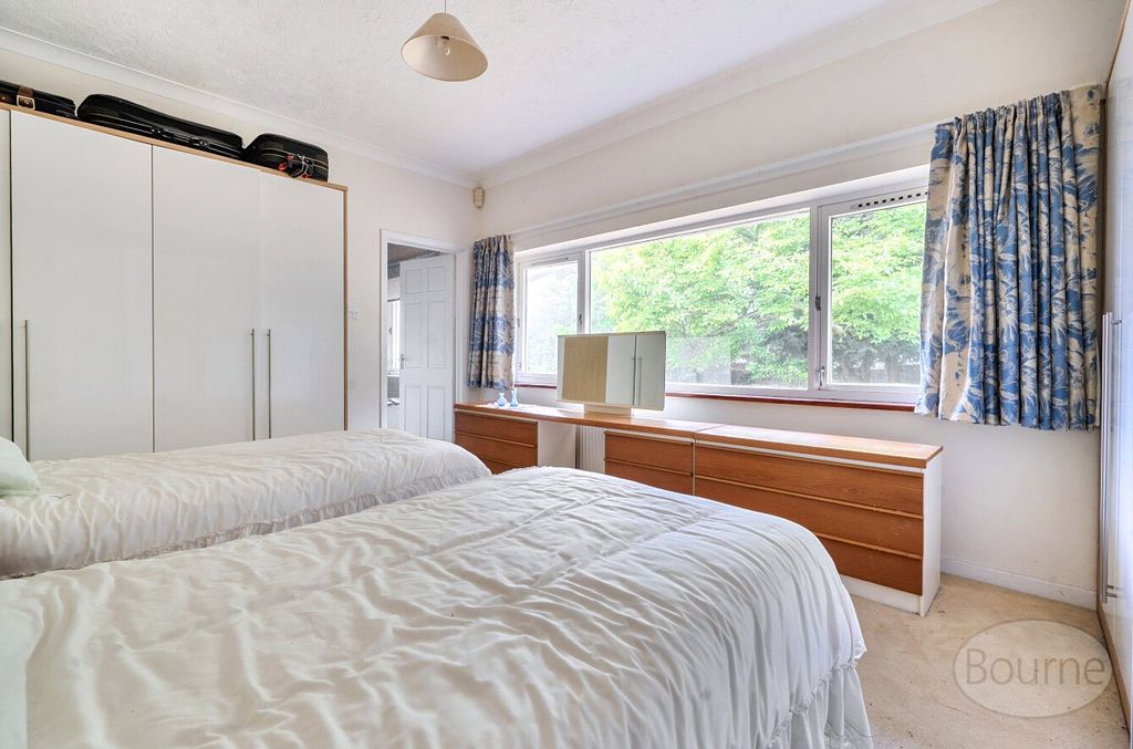 Additional image 6 of 3 bed bungalow for saleLove Lane, Petersfield, Hampshire GU31