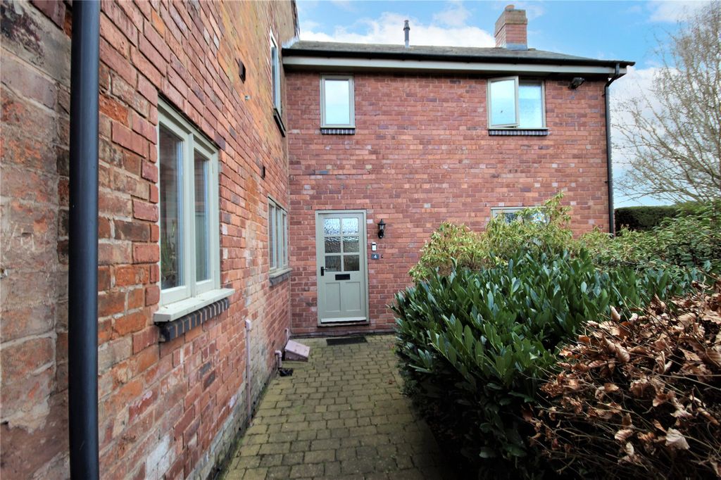 Property photo 1 of 11 Picture No. 22