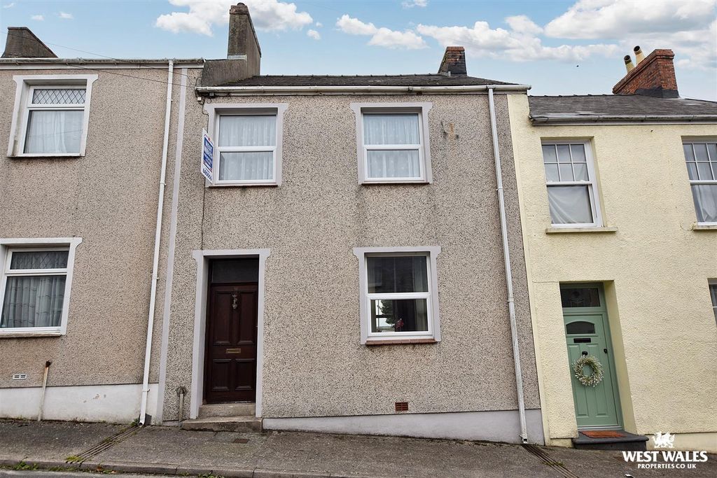 Additional image 19 of 3 bed end terrace house for saleArthur Street, Pembroke Dock SA72