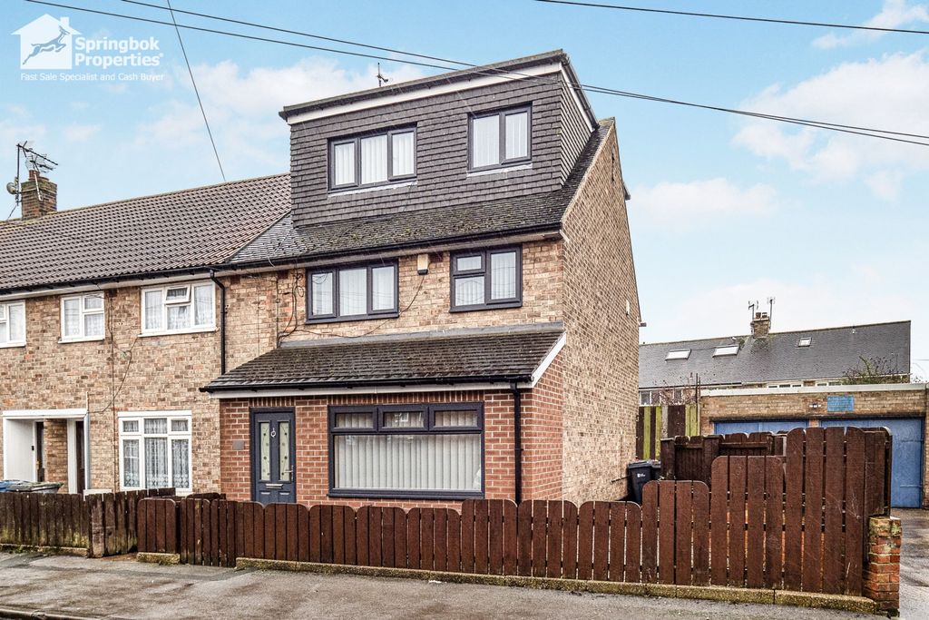 Property photo 1 of 14 Front View