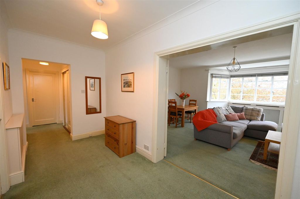 Property photo 2 of 22 Hallway1..Jpg