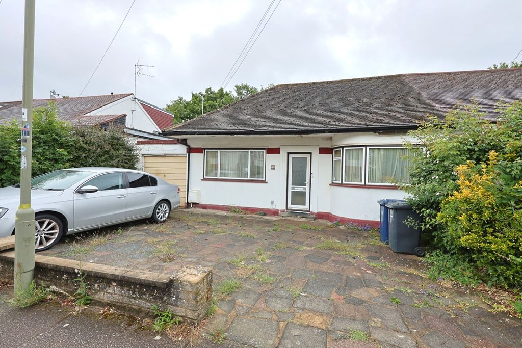 Property photo 1 of 8 4262750
