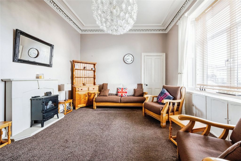 Property photo 2 of 12 Picture No. 05