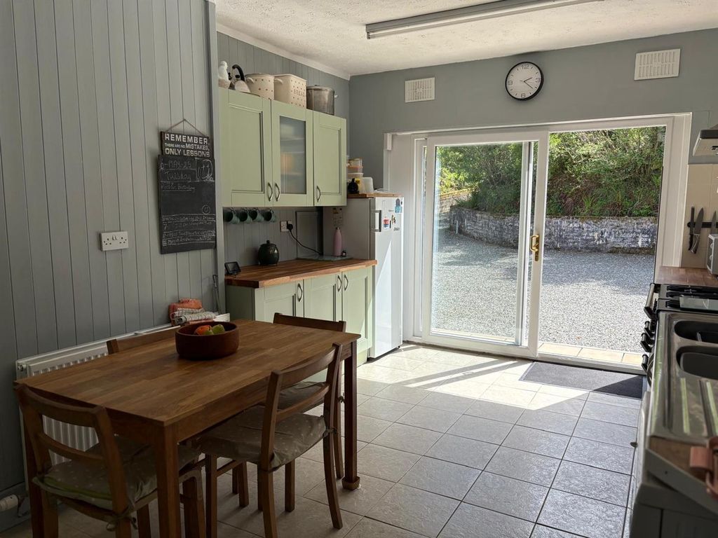 Property photo 2 of 45 Lhlf3661.Jpg