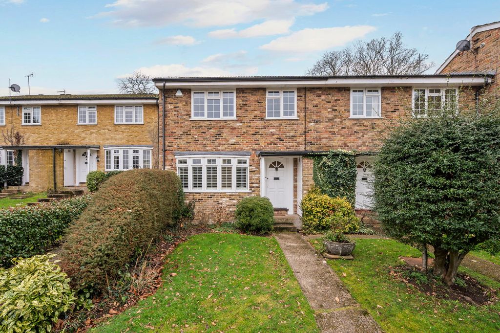 Property photo 2 of 19