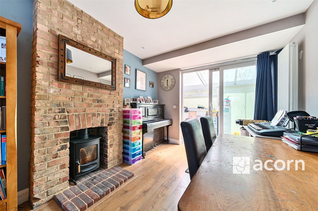 Property photo 3 of 24 Dining