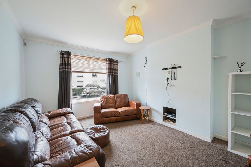 Property photo 2 of 19 2