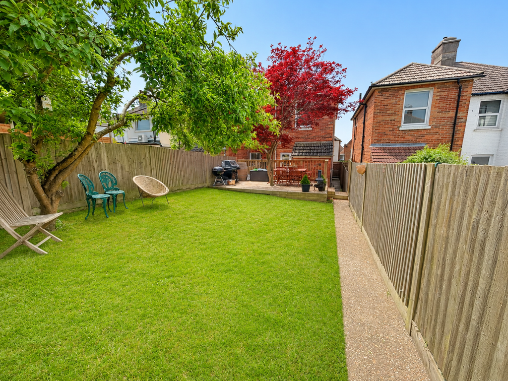Property photo 3 of 13
