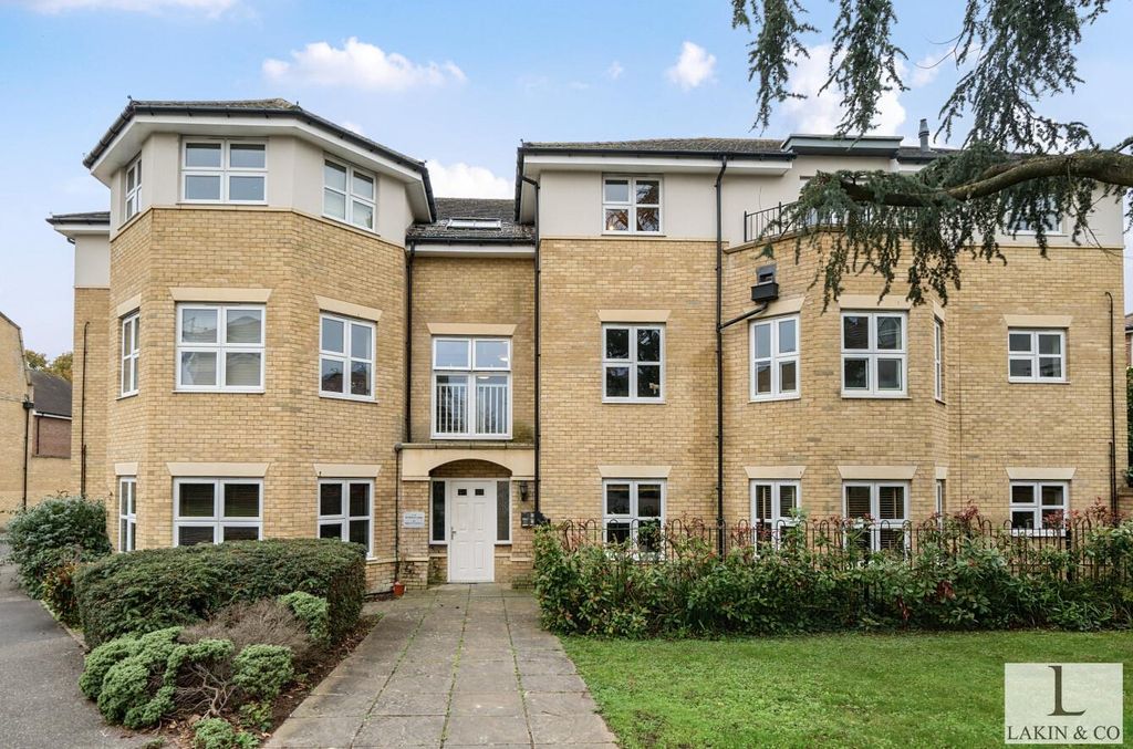 Property photo 1 of 10